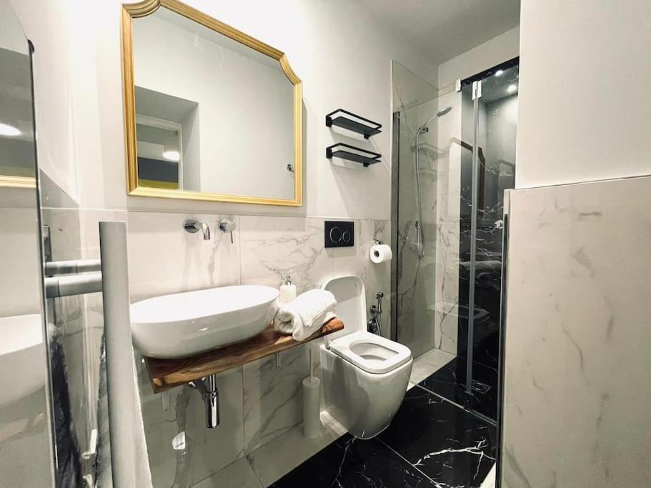 Vatican Tiny House Roma Esterno foto
